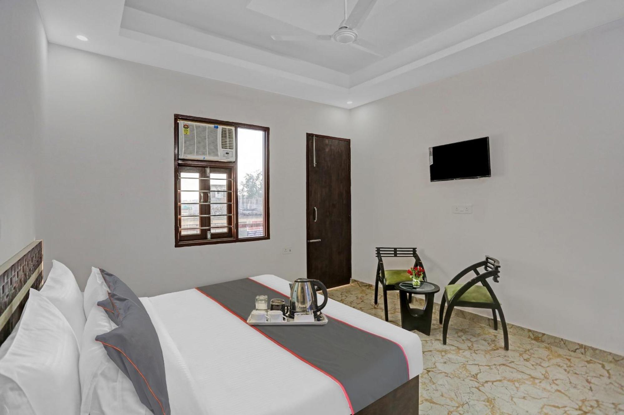 Collection O The Royal Fern Hotel Farrukhnagar Exterior photo
