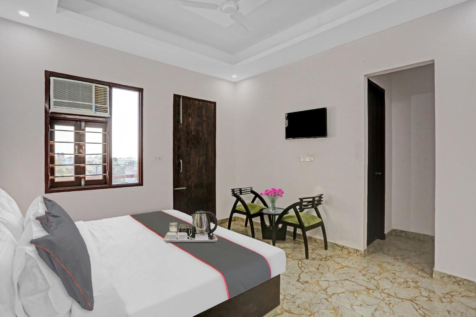 Collection O The Royal Fern Hotel Farrukhnagar Exterior photo